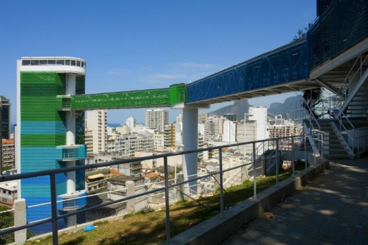 Новый 80-метровый лифтовый комплекс в Рио-де-Жане
		<!--