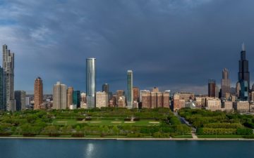 В Чикаго завершено строительство небоскреба 1000М